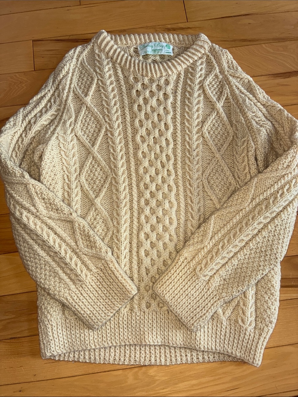 Vintage Irish wool fisherman style sweater